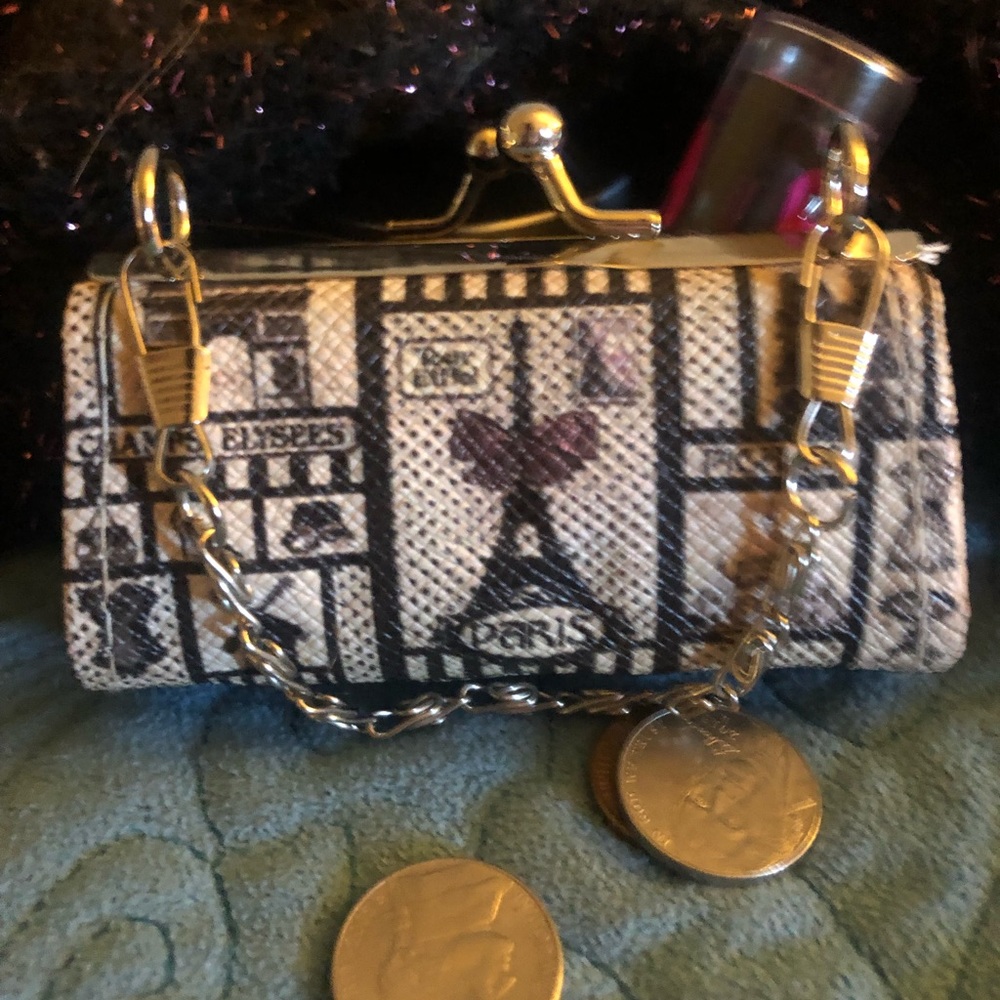 Paris Eiffel Tower Lipstick/Coinpurse